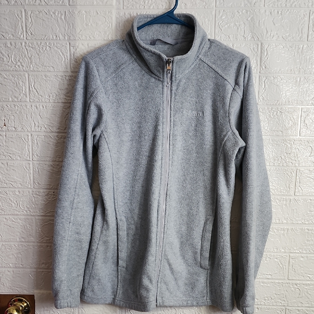 Magellan Outdoors Women's Gray Fleece Jacket - Picture 1 of 7